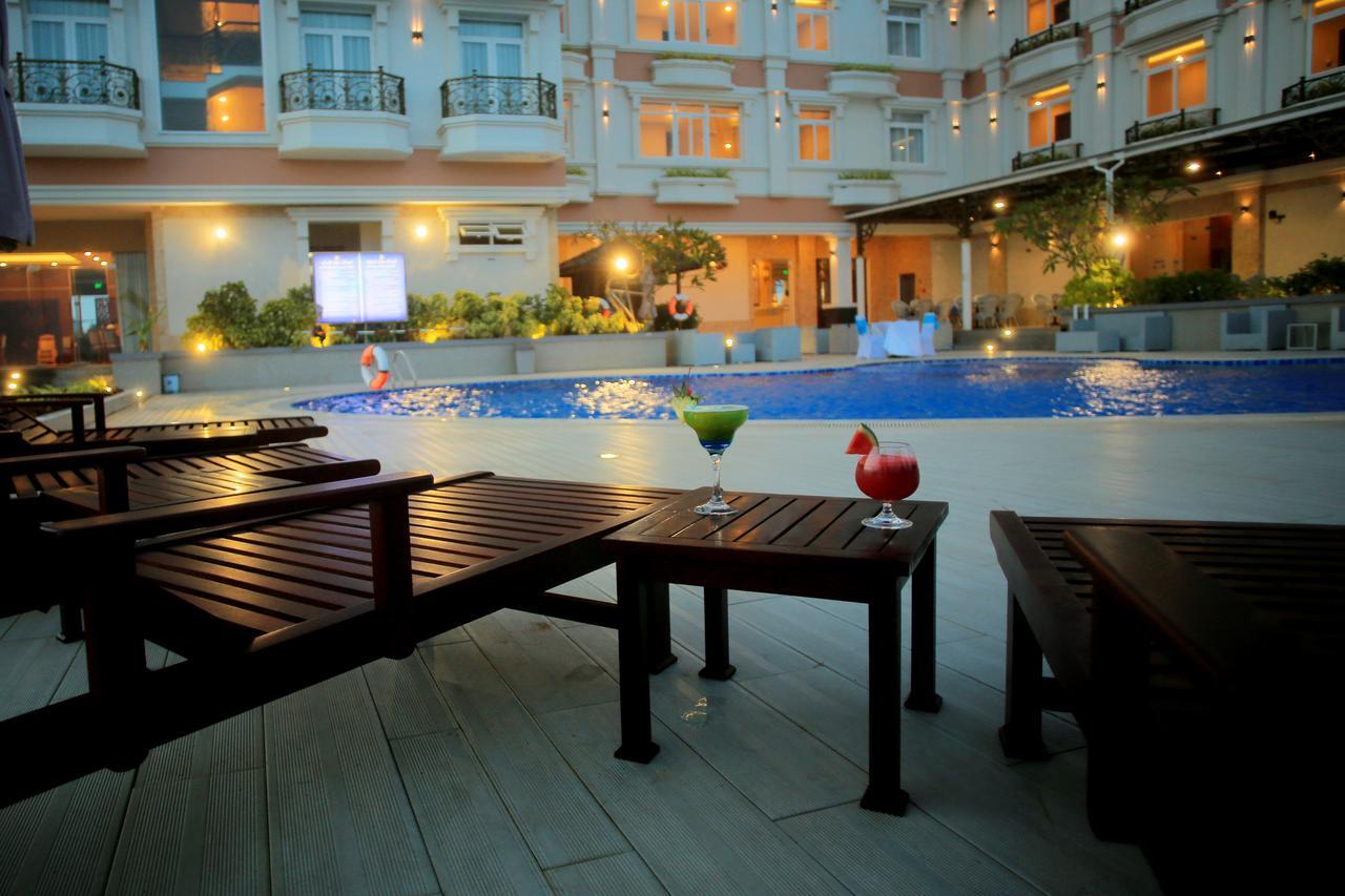 Bella Vita Hotel Long Hai Exterior photo