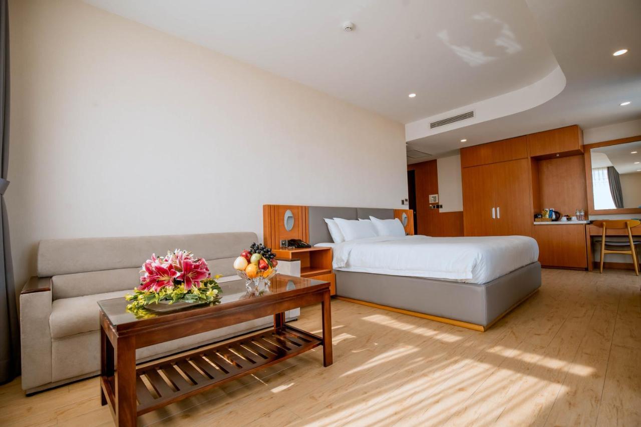 Bella Vita Hotel Long Hai Exterior photo